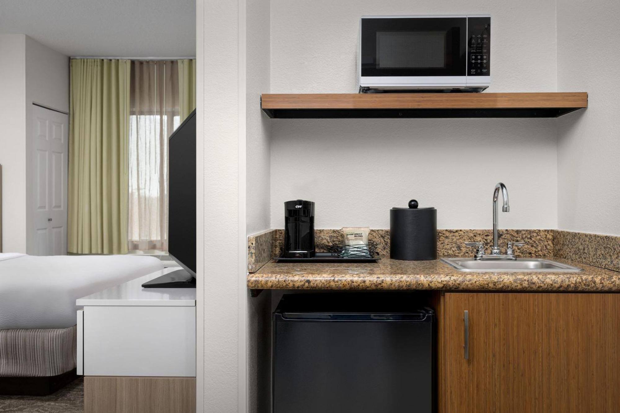 Springhill Suites Boston Peabody Bagian luar foto