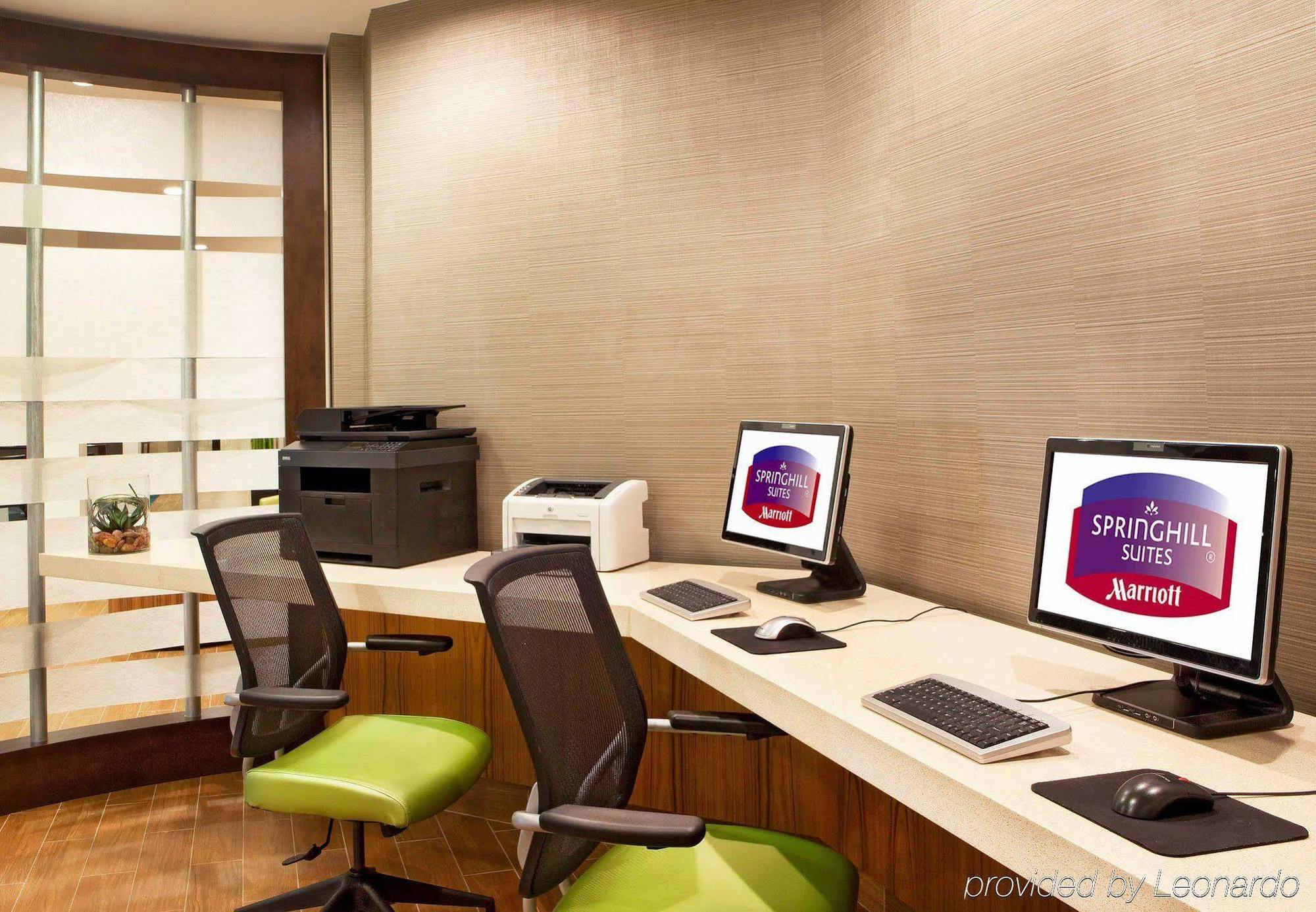 Springhill Suites Boston Peabody Bagian luar foto